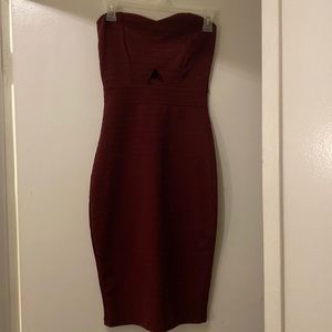 Burgundy bodycon midi dress